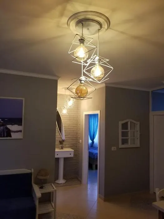 Fancy Sea View Apartment 1 Sarandë アルバニア
