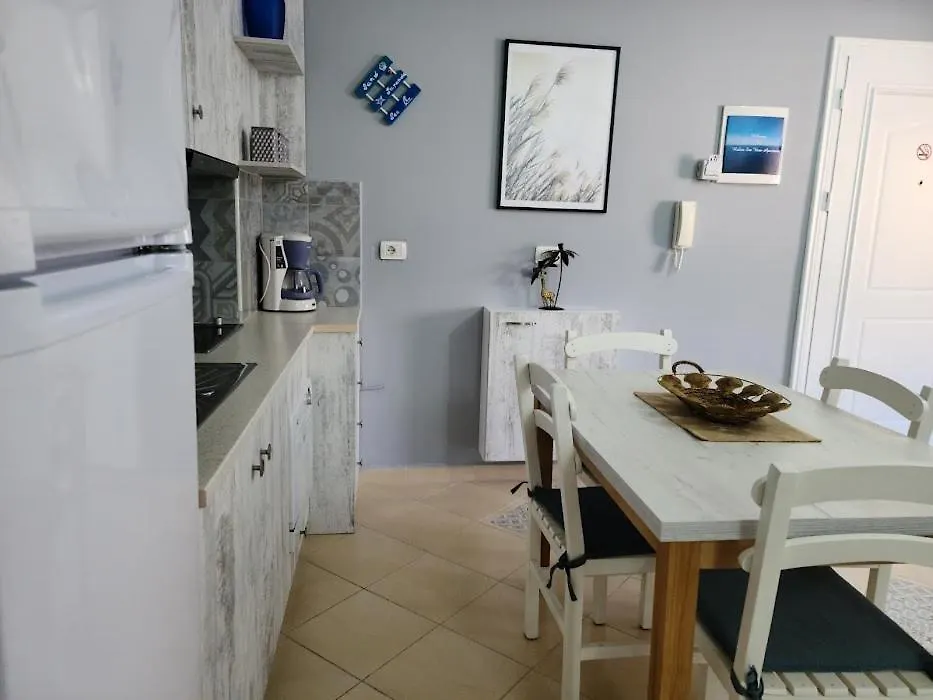 Fancy Sea View Apartment 1 Saranda