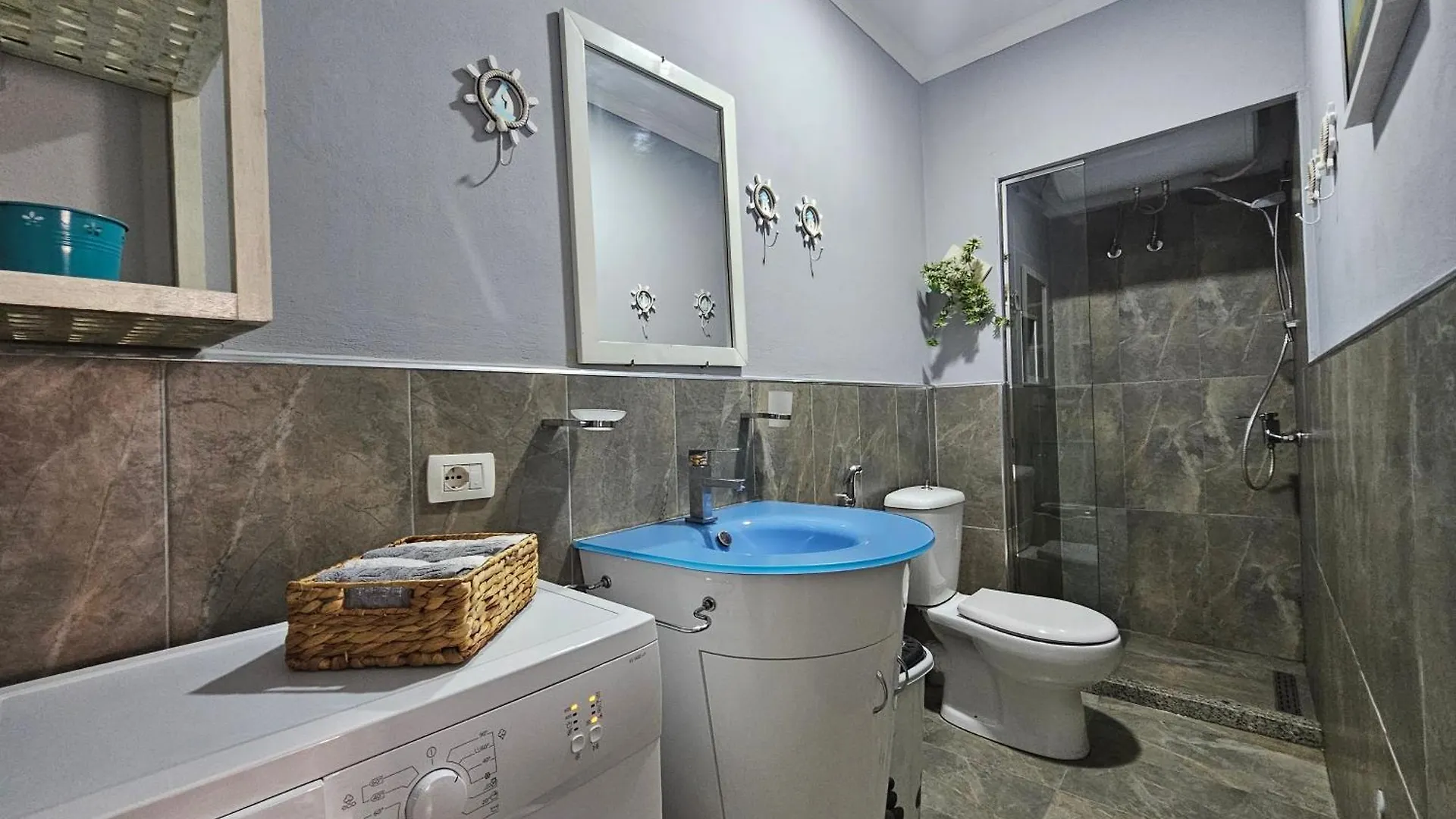 Fancy Sea View Apartment 1 Saranda 0*,